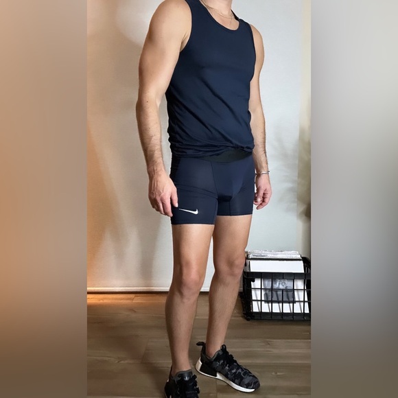 GAIAM | Soft Breathable Navy Blue Tank Top (Small) - Picture 3 of 8